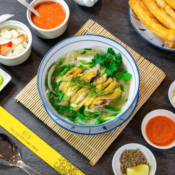 Phở gà Hà Nội 